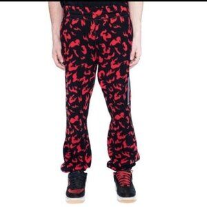 LVXWA Infrared Skin Sweatpants in Black Red